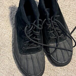 Vans MTE Black, Mens 7.5, Women's 9